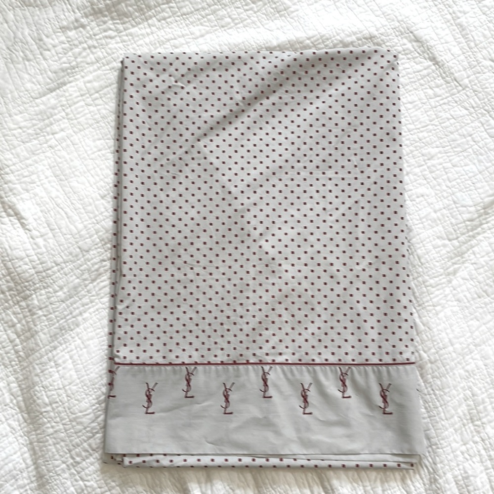Vintage 1979 Yves Saint Laurent Inc. Twin Sheets (2pc) set.